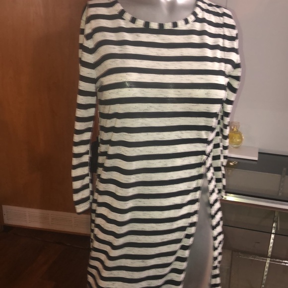 Large. Top dress - Picture 5 of 5